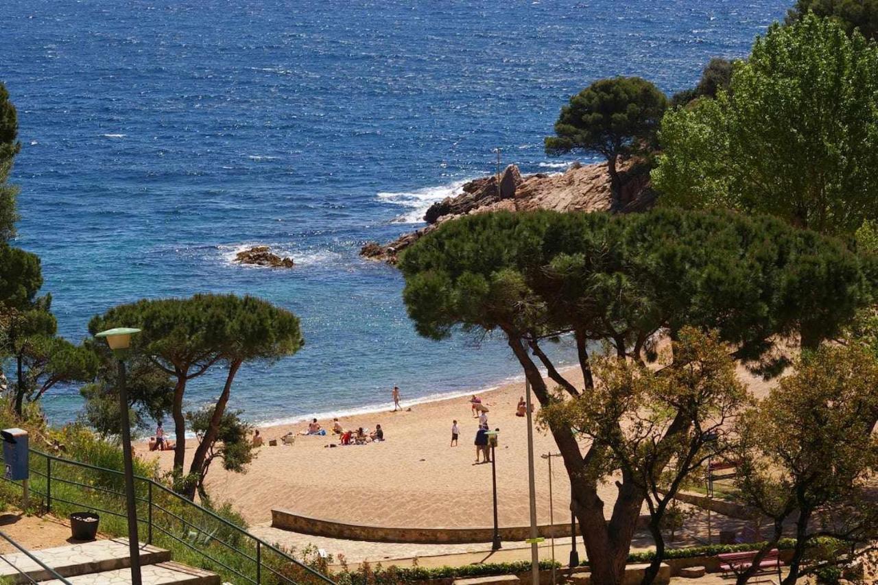Apartamento Cala Salionc 12 Primera Linea De Pl 滨海托萨 外观 照片